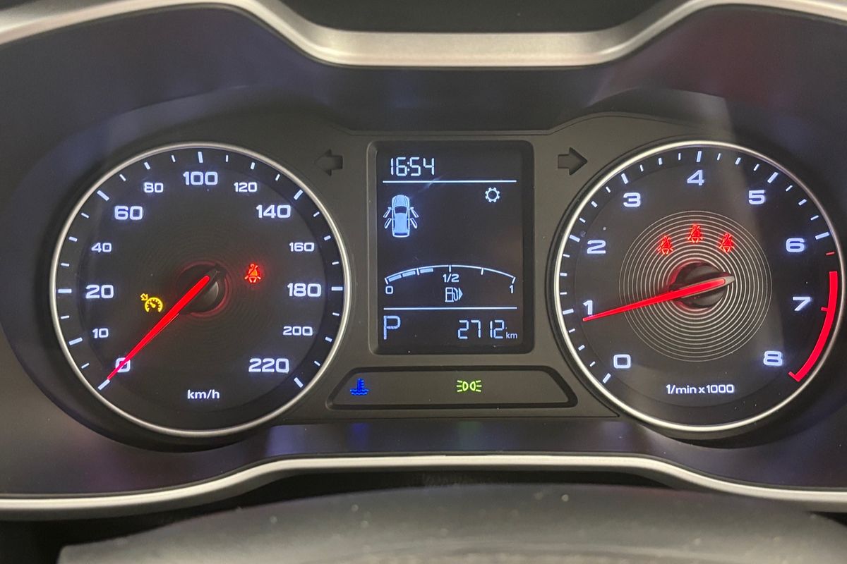 2024 MG ZS Excite AZS1