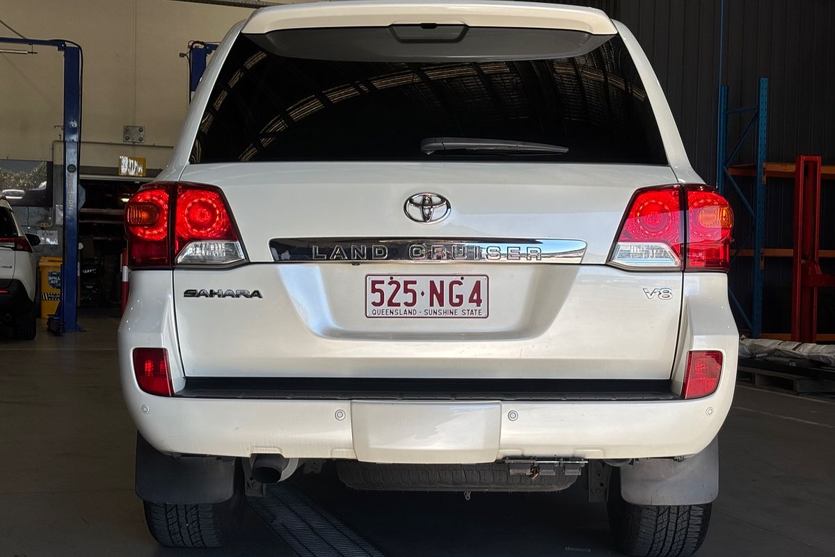 2014 Toyota Landcruiser Sahara VDJ200R