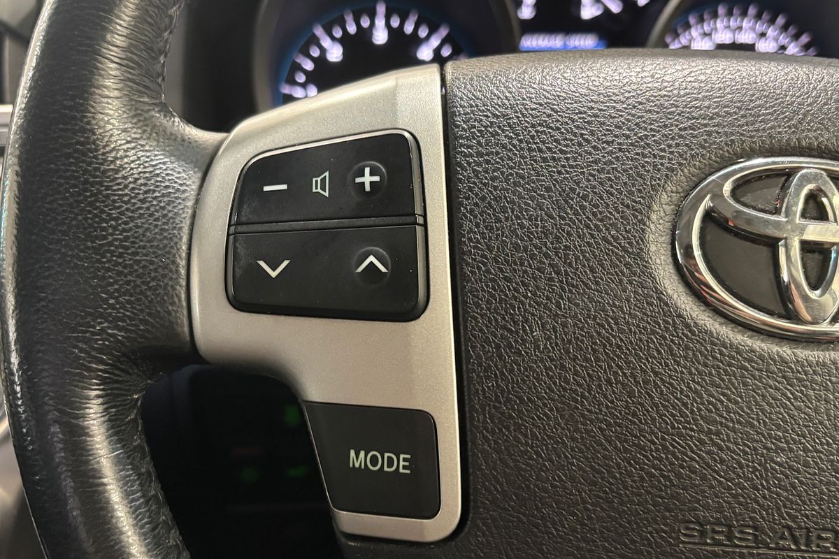 2014 Toyota Landcruiser Sahara VDJ200R