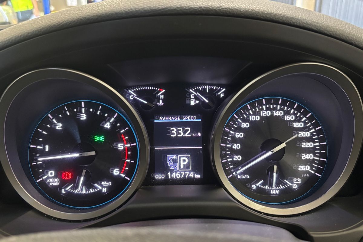 2014 Toyota Landcruiser Sahara VDJ200R