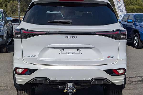2025 Isuzu MU-X X-TERRAIN