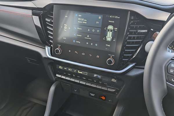 2025 Isuzu MU-X X-TERRAIN