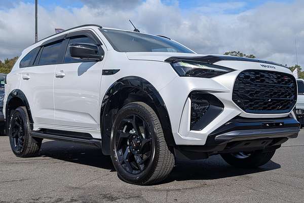 2025 Isuzu MU-X X-TERRAIN