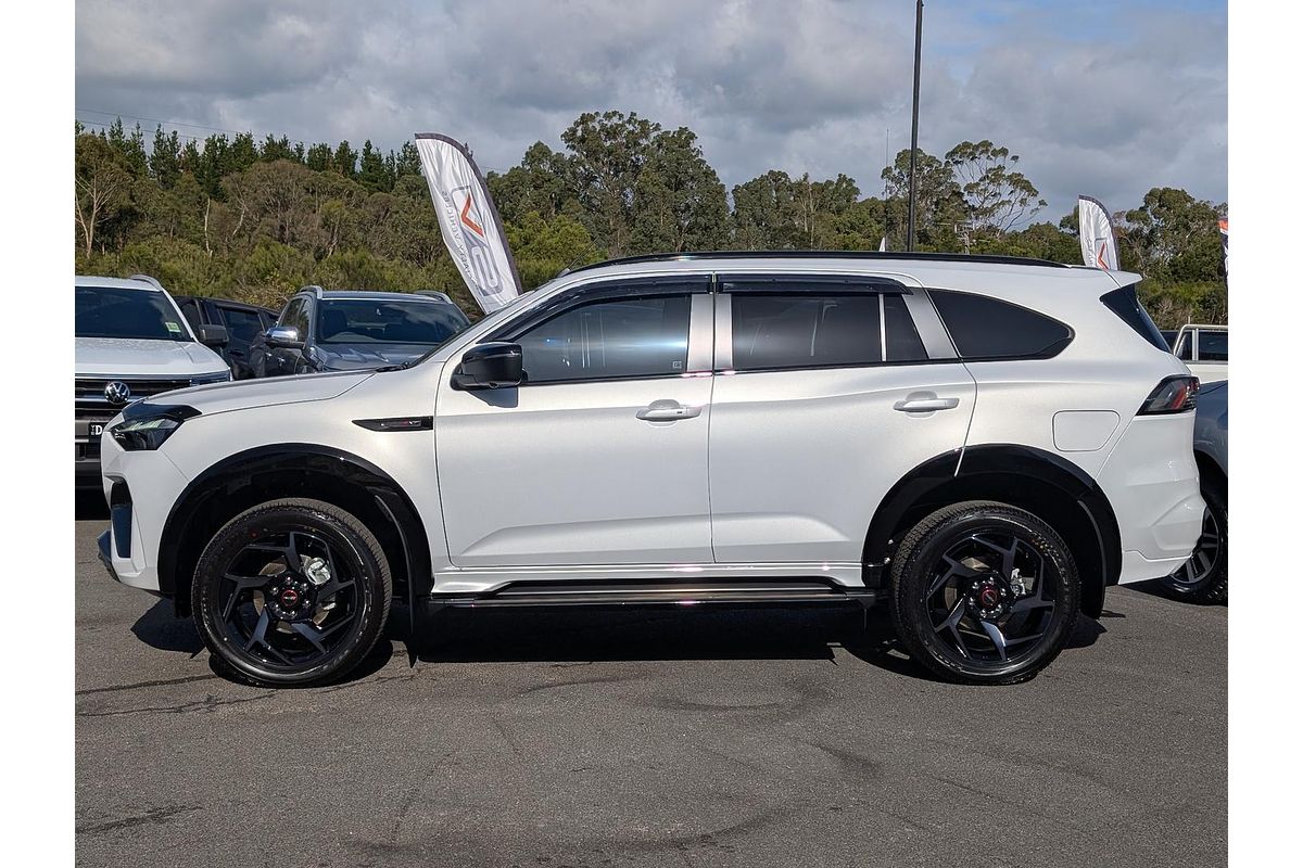 2025 Isuzu MU-X X-TERRAIN