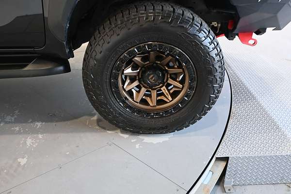 2021 Toyota Hilux SR5 GUN126R 4X4