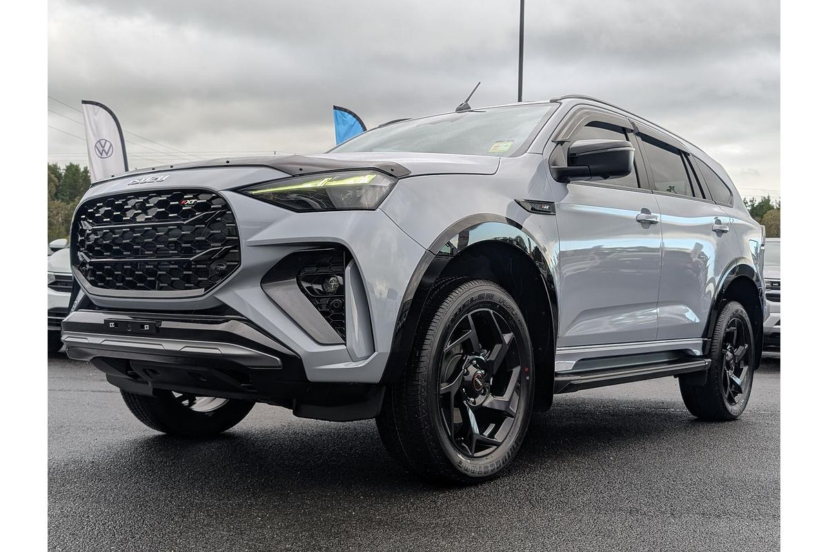 2025 Isuzu MU-X X-TERRAIN