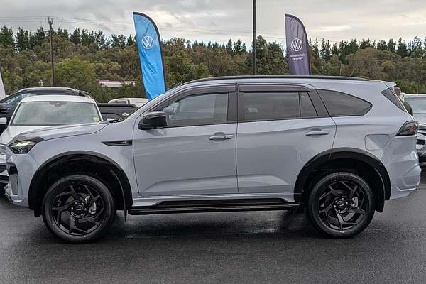 2025 Isuzu MU-X X-TERRAIN