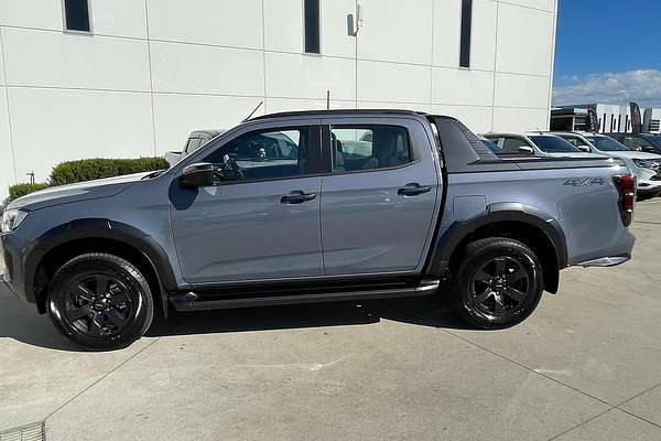 2025 Isuzu D-MAX X-TERRAIN 4X4