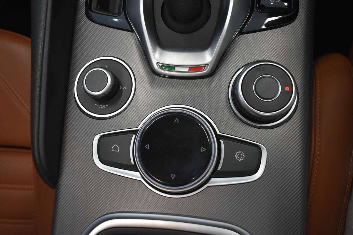 2021 Alfa Romeo Giulia Veloce Series 2