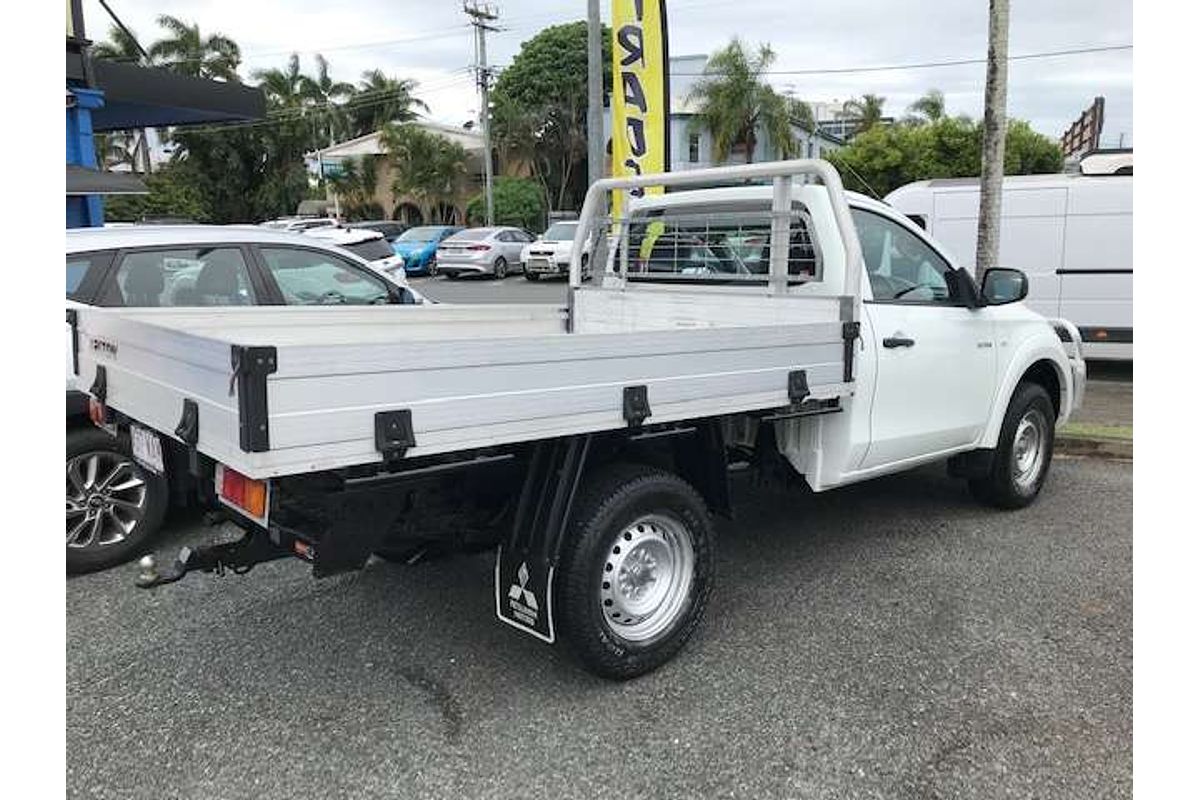 2015 Mitsubishi Triton GLX MN 4X4