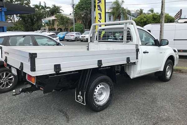 2015 Mitsubishi Triton GLX MN 4X4
