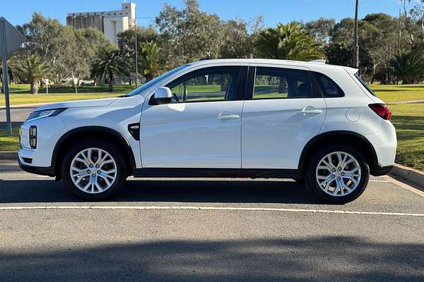 2023 Mitsubishi ASX ES XD
