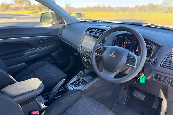 2023 Mitsubishi ASX ES XD