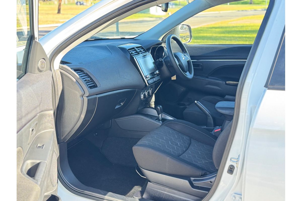 2023 Mitsubishi ASX ES XD