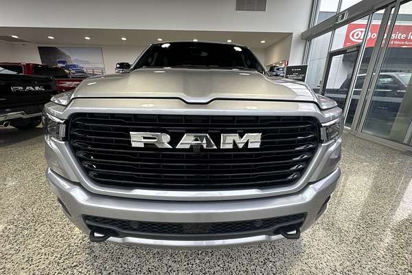 2025 RAM 1500 Laramie Sport Hurricane SO RamBox DT 4X4 SWB
