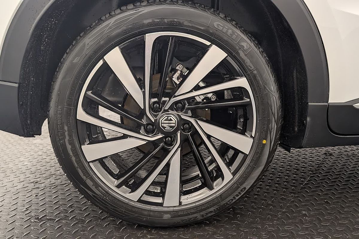 2025 MG ZS Essence Hybrid+ ZS32