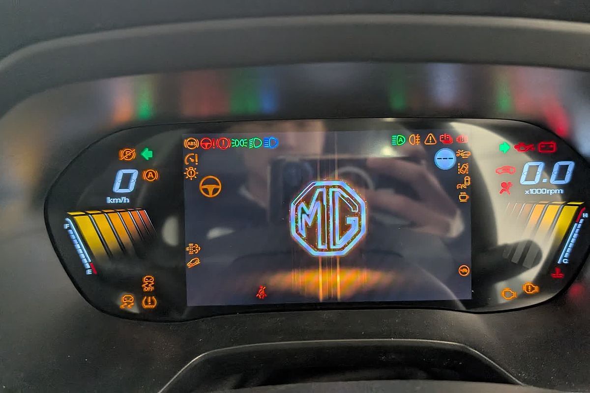 2025 MG ZS Essence Hybrid+ ZS32