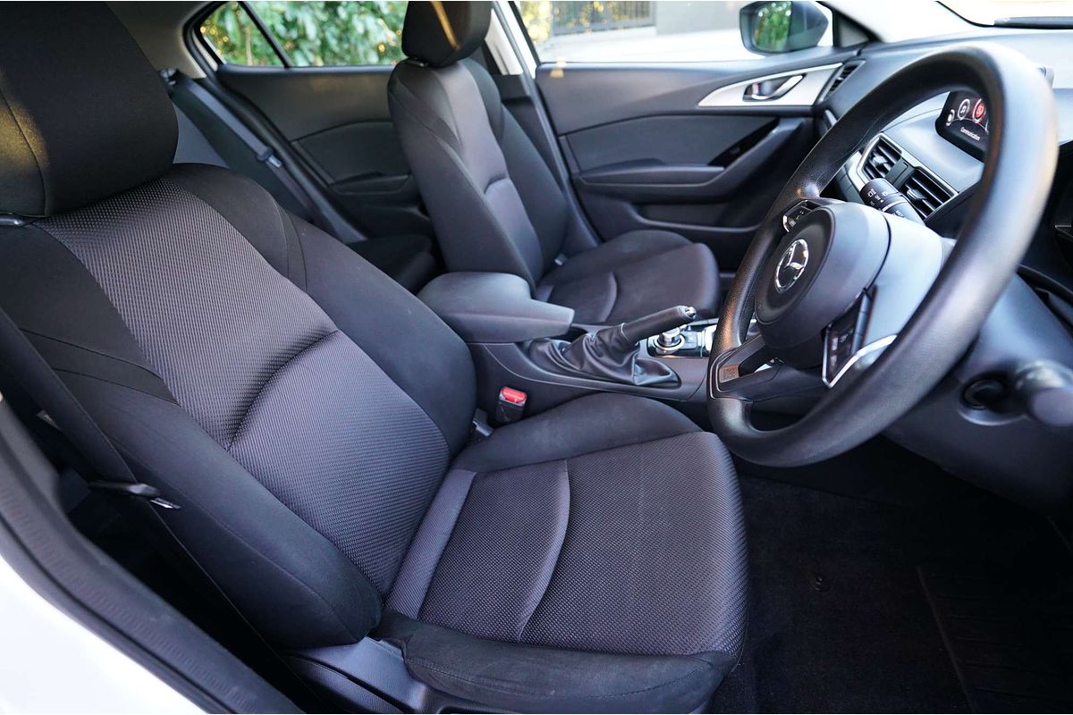 2018 Mazda 3 Neo Sport BN Series