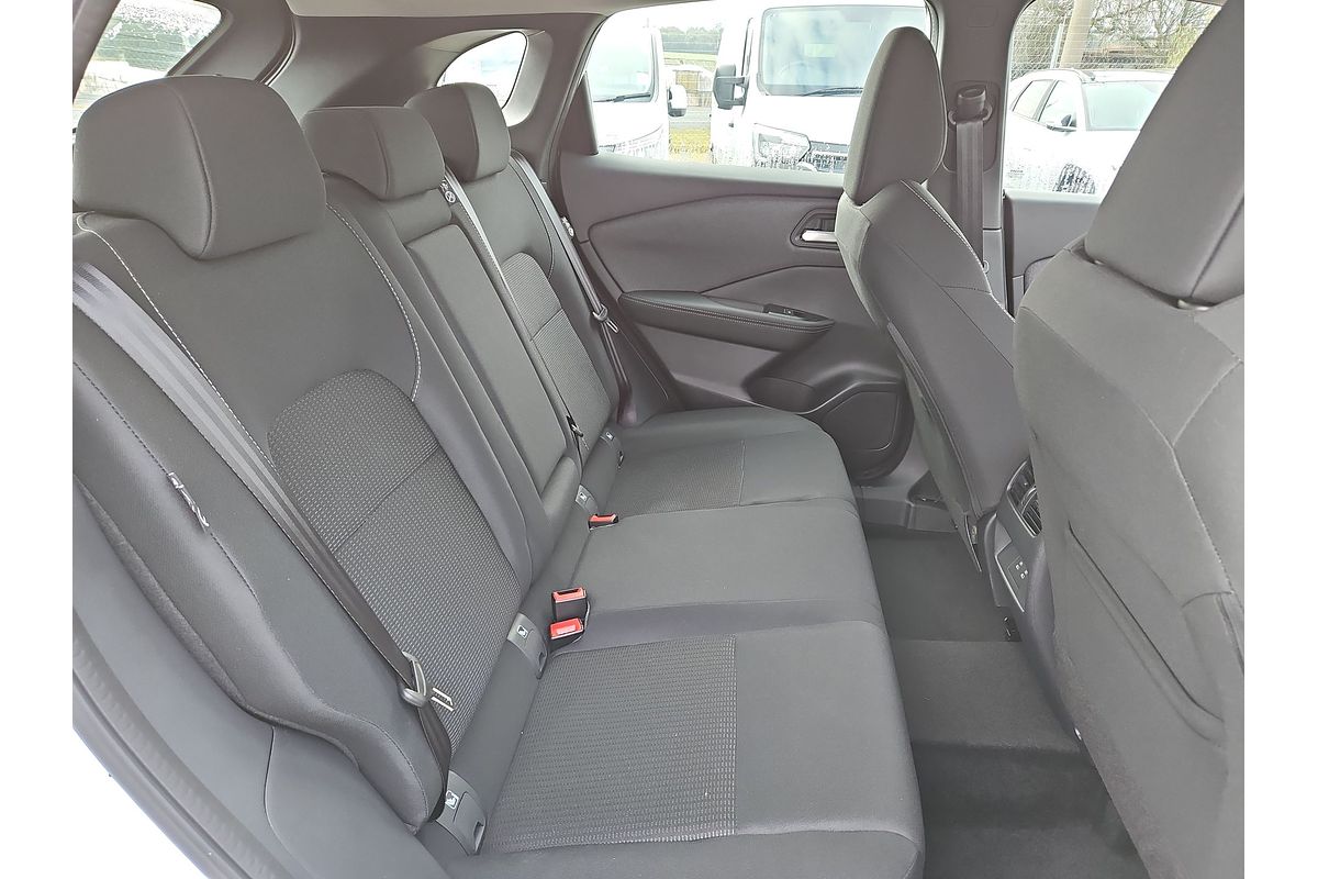 2025 Nissan QASHQAI ST-L J12