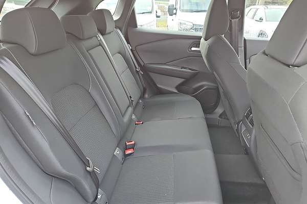 2025 Nissan QASHQAI ST-L J12