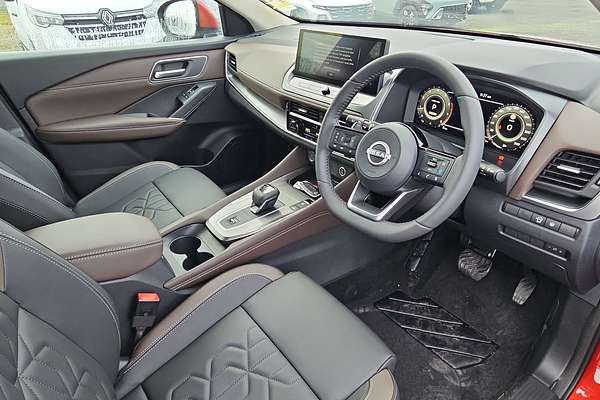 2025 Nissan QASHQAI Ti J12