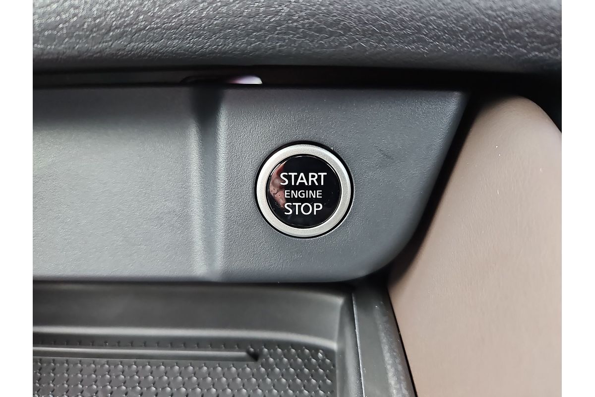 2025 Nissan QASHQAI Ti J12
