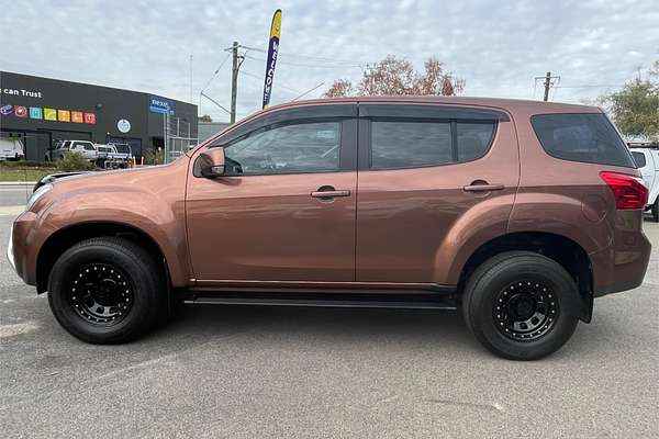 2015 Isuzu MU-X LS-M