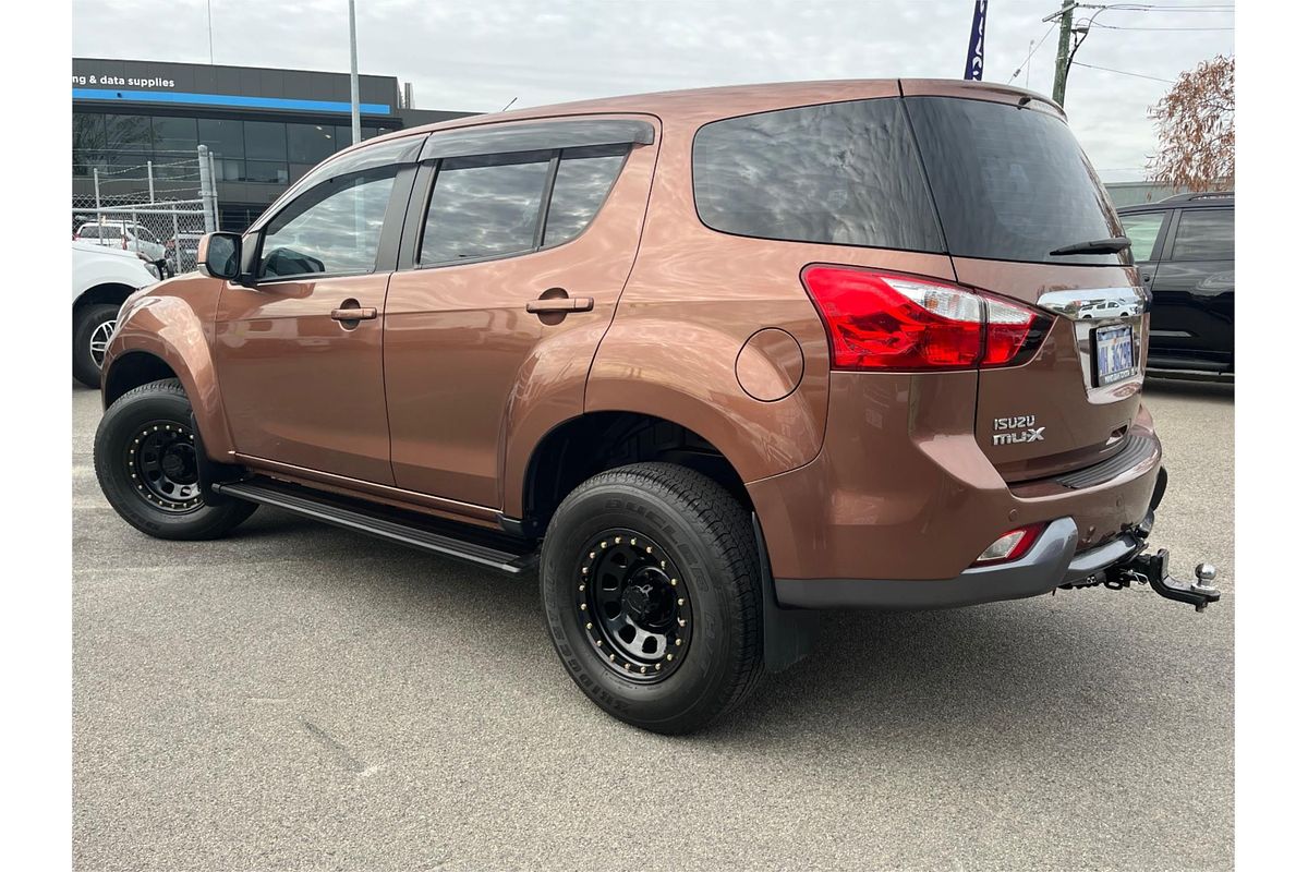 2015 Isuzu MU-X LS-M