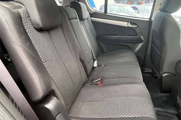 2015 Isuzu MU-X LS-M