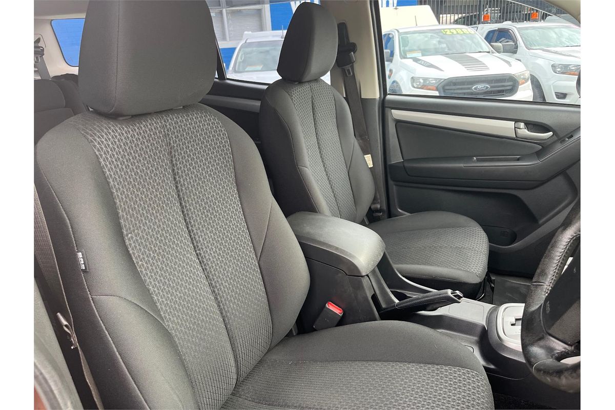2015 Isuzu MU-X LS-M