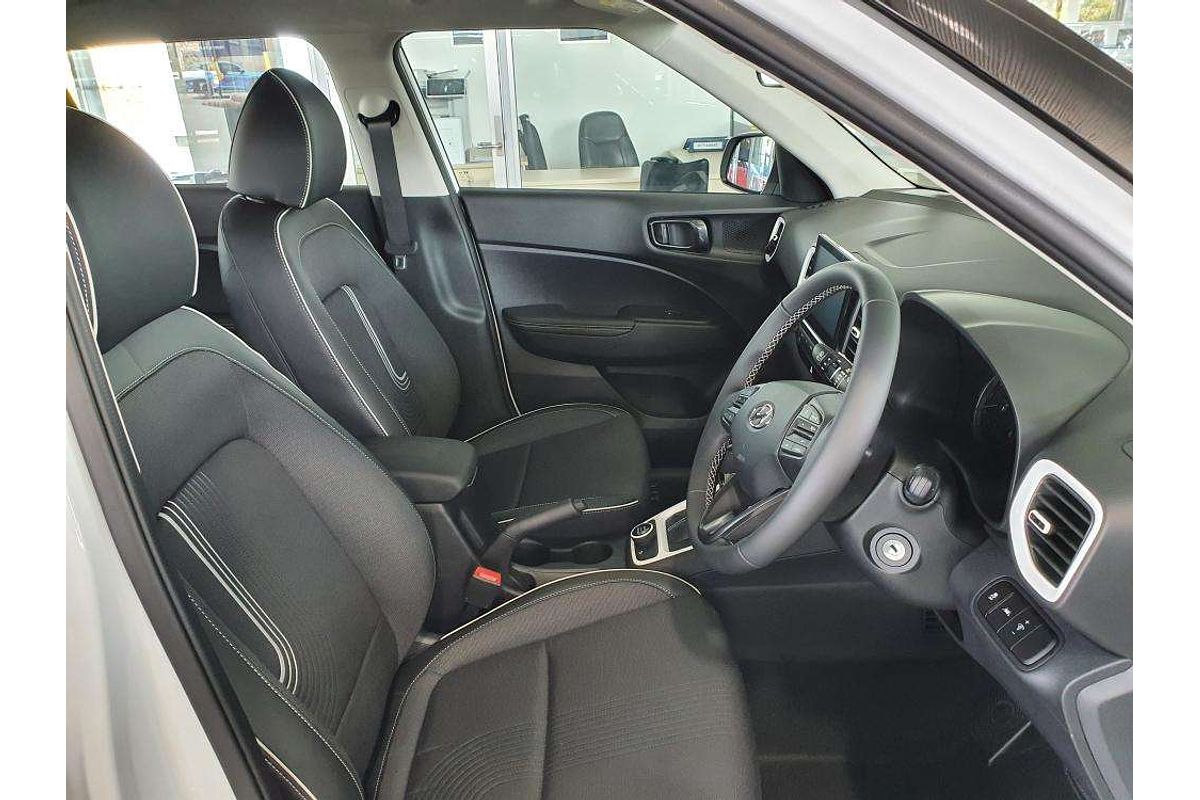 2021 Hyundai Venue Active QX.V3