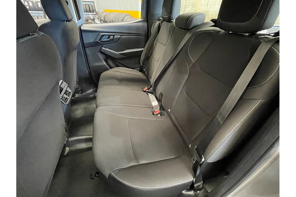 2025 Isuzu D-MAX SX 4X4