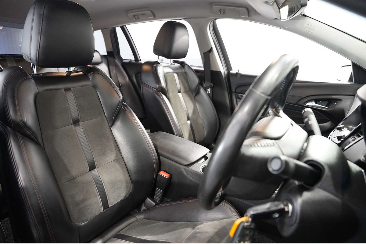 2014 Holden Commodore SV6 Storm VF