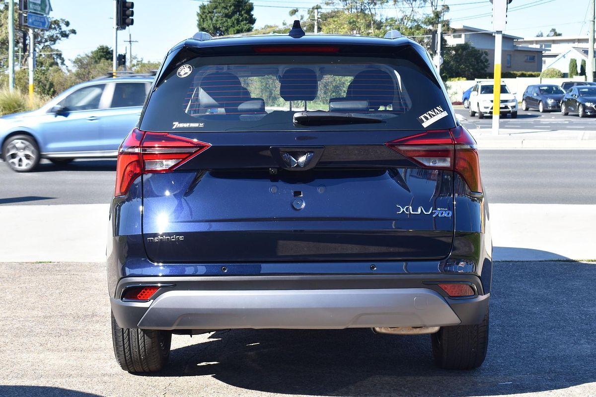 2025 Mahindra XUV700 AX7L