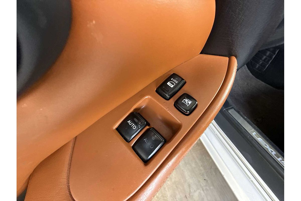 2006 Lexus SC