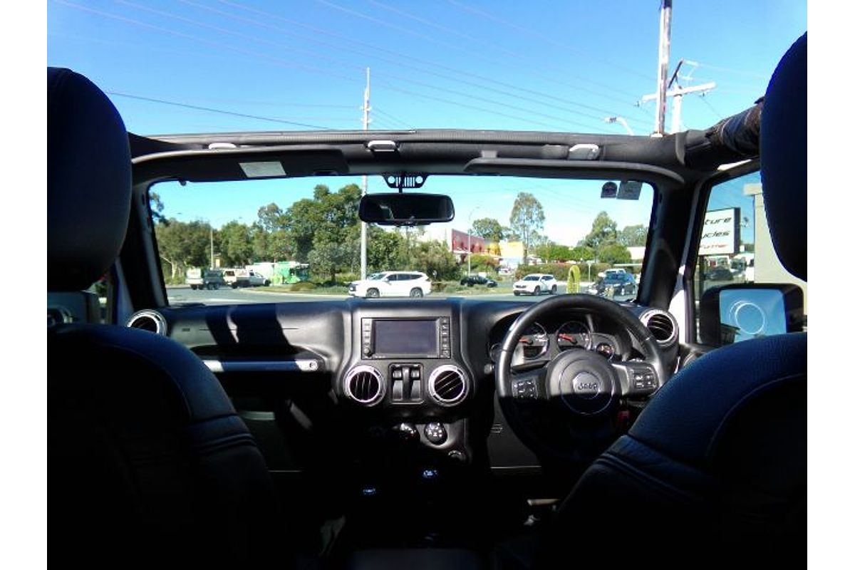 2015 Jeep Wrangler Overland JK