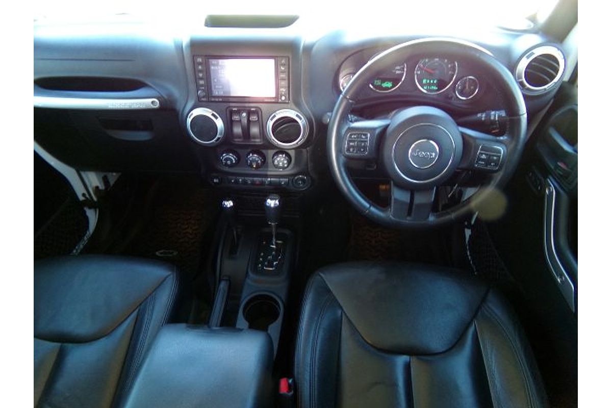 2015 Jeep Wrangler Overland JK
