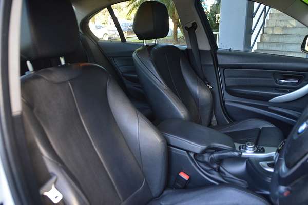 2014 BMW 3 Series 316i Sport Line F30