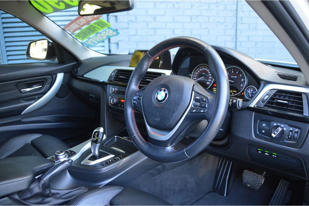 2014 BMW 3 Series 316i Sport Line F30
