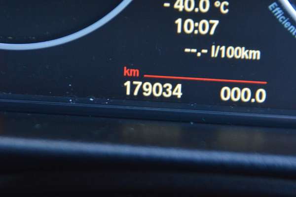 2014 BMW 3 Series 316i Sport Line F30