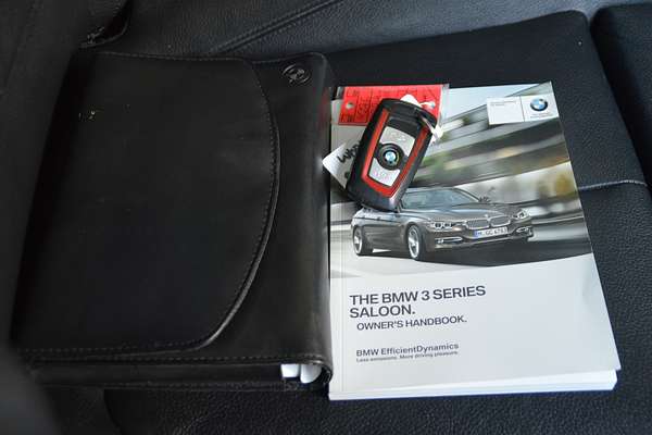 2014 BMW 3 Series 316i Sport Line F30