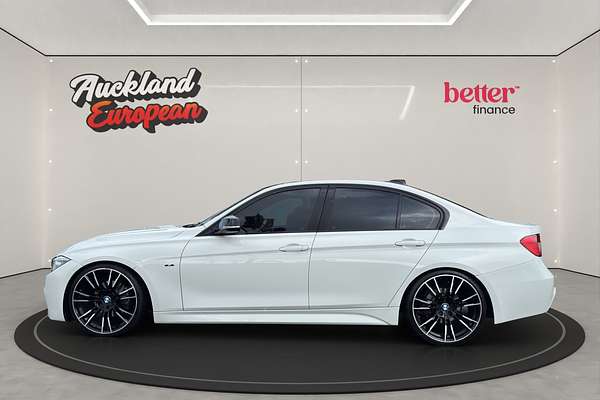 2012 BMW 320I M SPORT TURBO