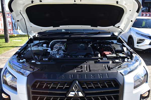 2025 Mitsubishi Triton GLX MV 4X4