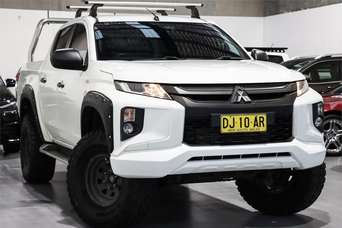 2019 Mitsubishi Triton GLX+ MR 4X4