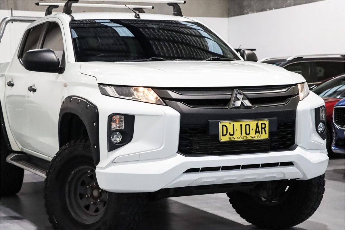 2019 Mitsubishi Triton GLX+ MR 4X4