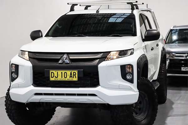 2019 Mitsubishi Triton GLX+ MR 4X4