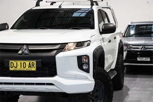 2019 Mitsubishi Triton GLX+ MR 4X4