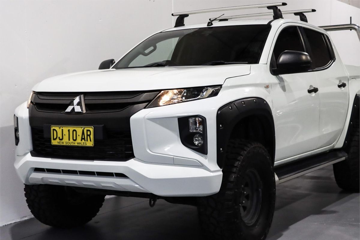 2019 Mitsubishi Triton GLX+ MR 4X4
