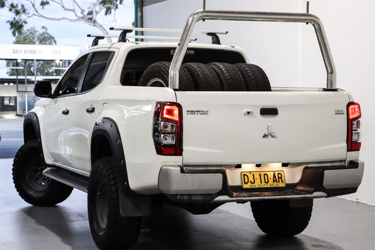 2019 Mitsubishi Triton GLX+ MR 4X4