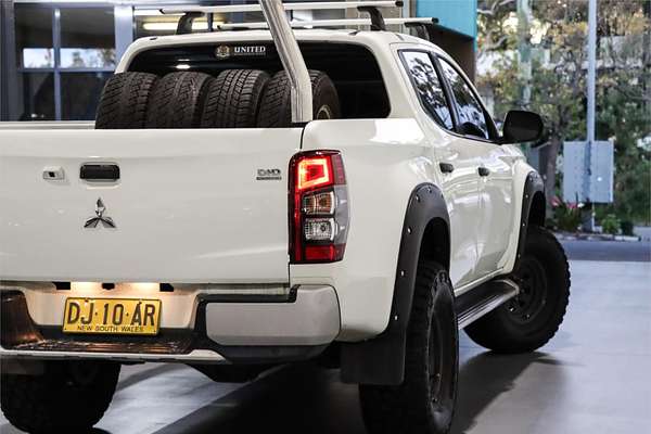 2019 Mitsubishi Triton GLX+ MR 4X4